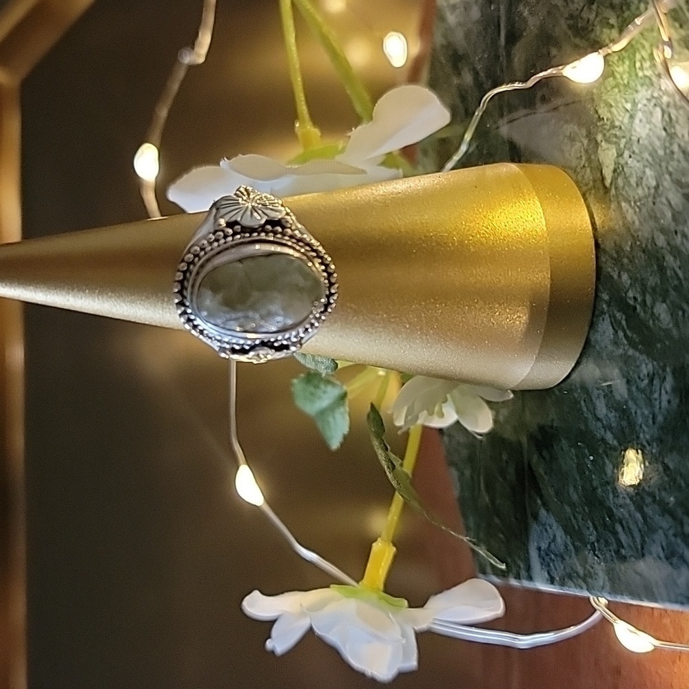 Raw Rough Peridot Solid Sterling Silver Ring Size… - image 2